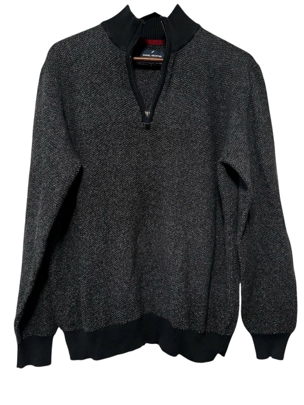 Men’s L Charcoal Quarter Zip Textured Knit Sweater Minimalist Smart Casual